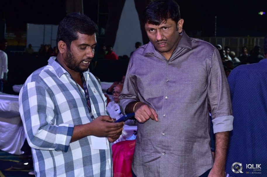 Waltair-Veerayya-Movie-Mega-Mass-Party